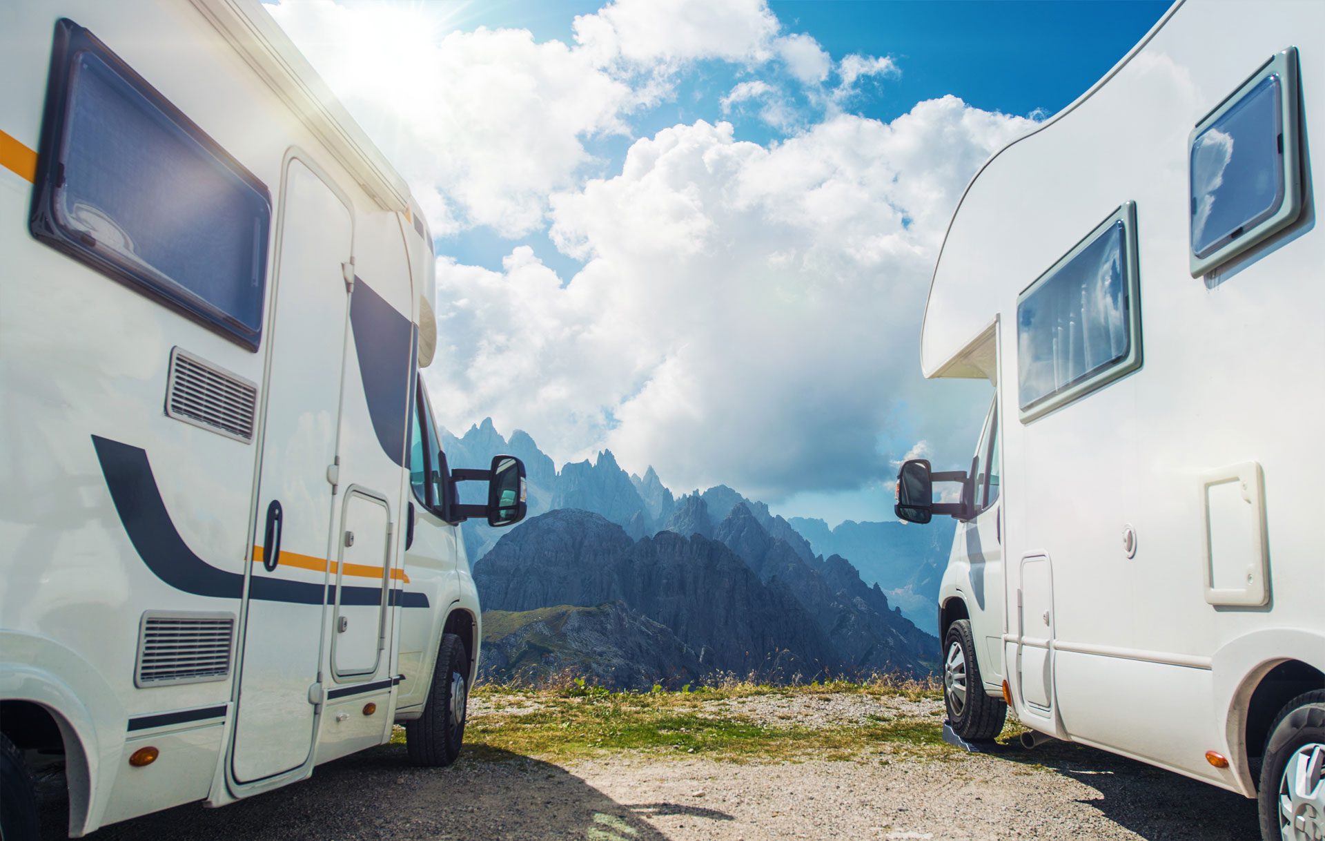 high-mountain-camper-camping-2023-11-27-05-30-34-utc.jpg